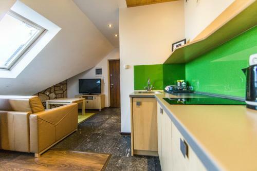 Udanypobyt Apartamenty Przy Dolinach C I D
