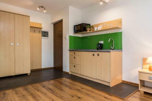 Udanypobyt Apartamenty Przy Dolinach C I D