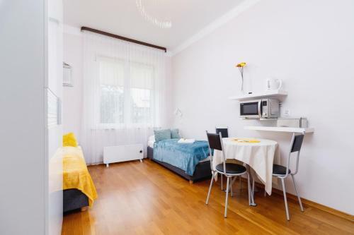 Apartamento Studio Krowoderska Krak�w By Renters