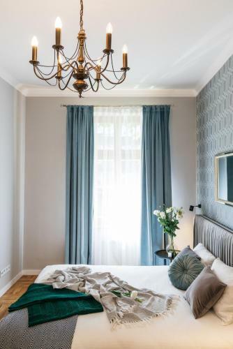 Papillon Apartment By Loft Affair