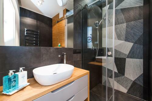 Bed&bath Luxury Apartments