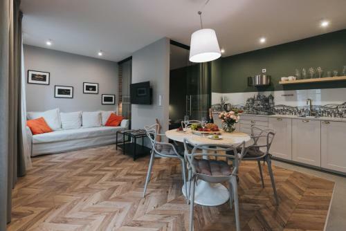 Movart Boutique Aparthotel