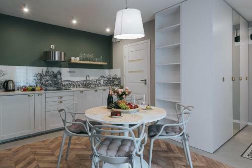 Movart Boutique Aparthotel