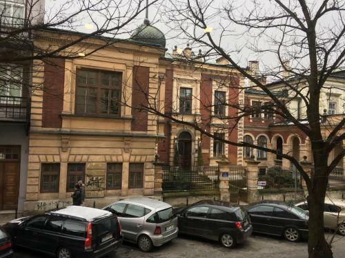 Old Time Apartments
