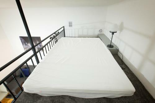 Grzegorzecka Apartment B