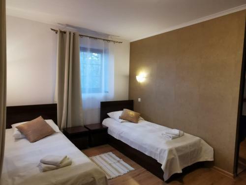 Dworek Z?oty R�g Hotel I Restauracja