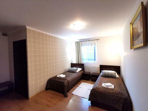 Dworek Z?oty R�g Hotel I Restauracja