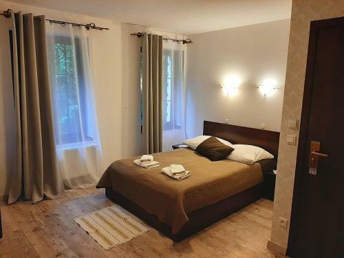 Dworek Z?oty R�g Hotel I Restauracja