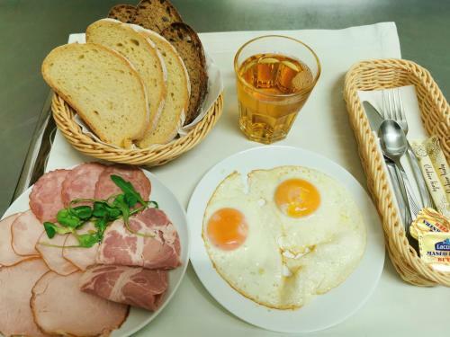 Dworek Z?oty R�g Hotel I Restauracja