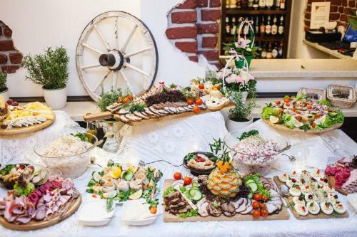 Dworek Z?oty R�g Hotel I Restauracja