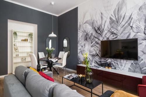 Rubinstein Apartment By Loft Affair