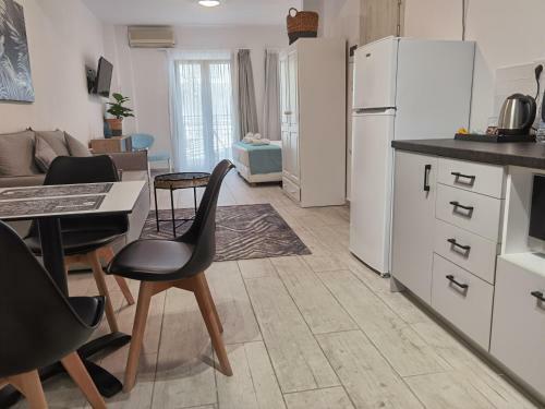 Hotel Port 7- Boutique Collection