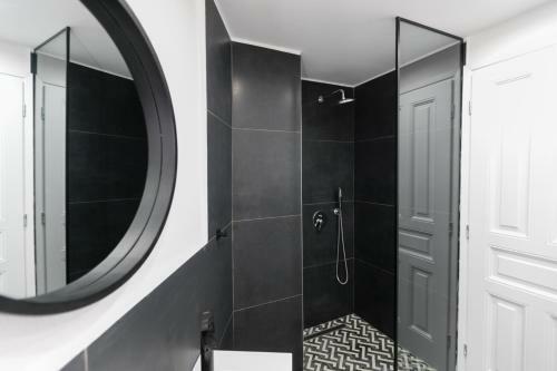Hotel Port 7- Boutique Collection