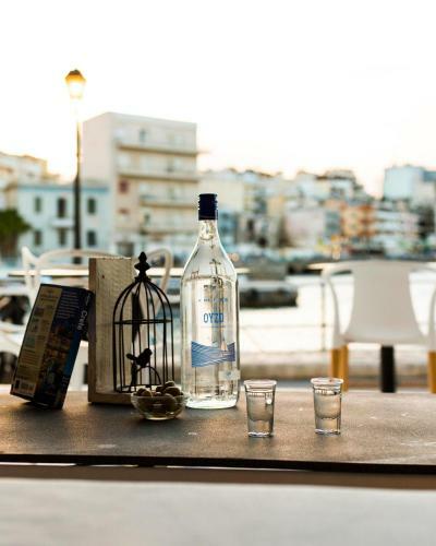 Hotel Port 7- Boutique Collection