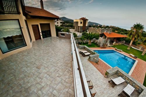 Villa St. Nicolas & Theano