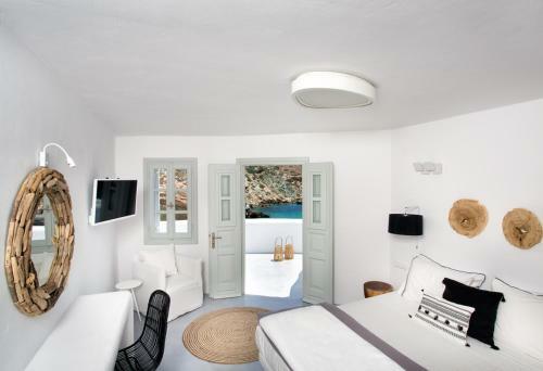 Blue Sand Hotel