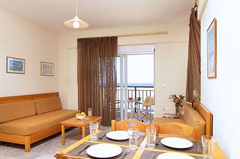 Aparthotel Radamanthy's Hotel Apartments