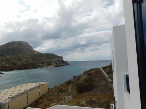 Bed & Breakfast ?ymanemi Folegandros