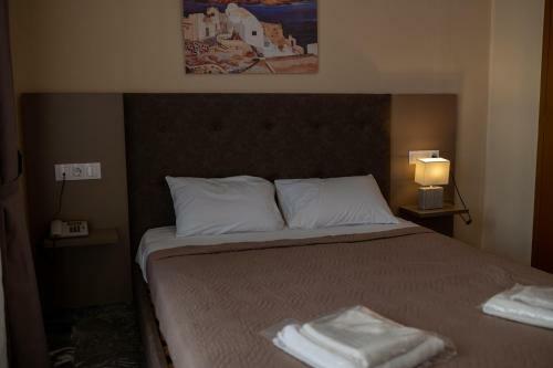 Ekavi Hotel