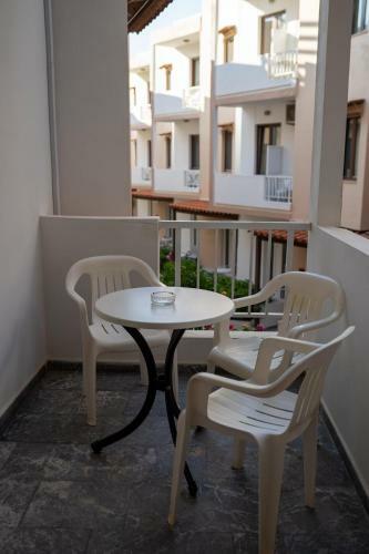 Ekavi Hotel