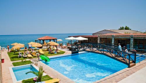 Ekavi Hotel