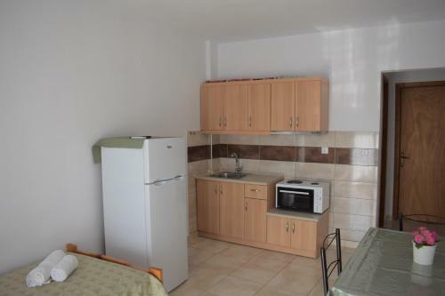 Ermioni Apartments