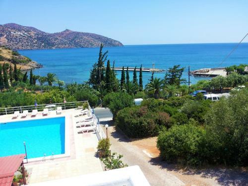 Dimitra Apartments