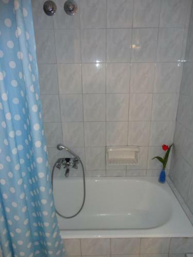 Hotel Montes Apartments & Studios