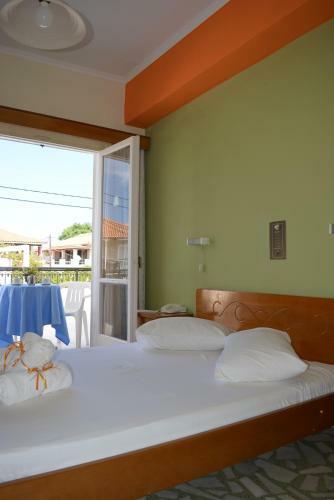 Hotel Montes Apartments & Studios