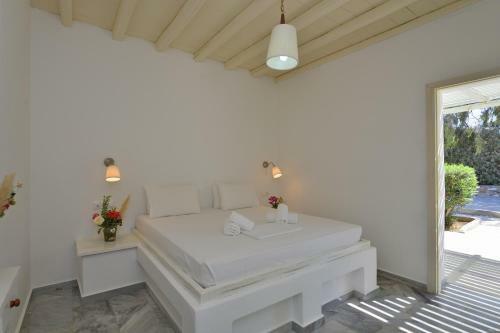 Hotel Surfing Beach Village Paros