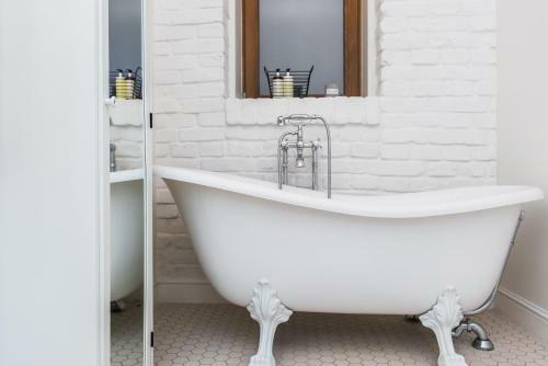 Dream Apartment By Loft Affair