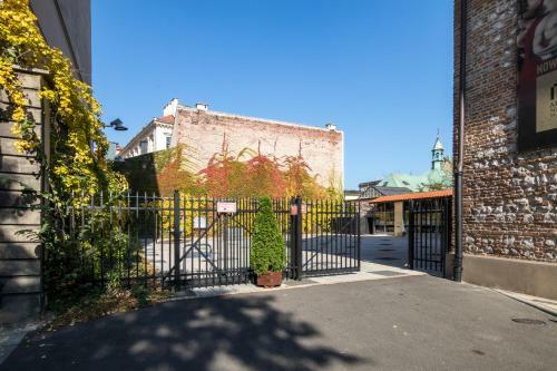 Cracow Best Location Apartment