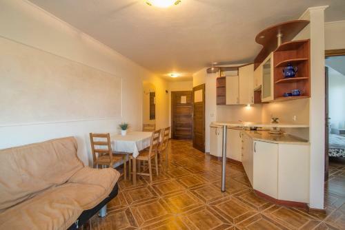 Villa Urocza Apartamenty