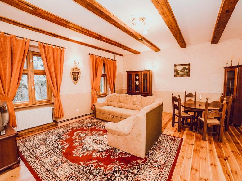 Agroturismo Pa?ac Kursko