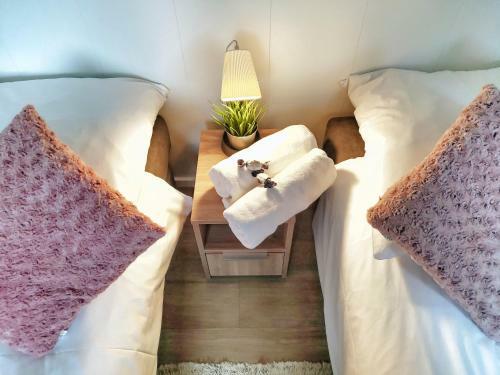 Luxury Camp - 150 M Od Suntago Park