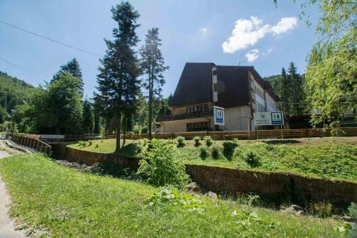 Hotel Ostoja G�rska Koninki
