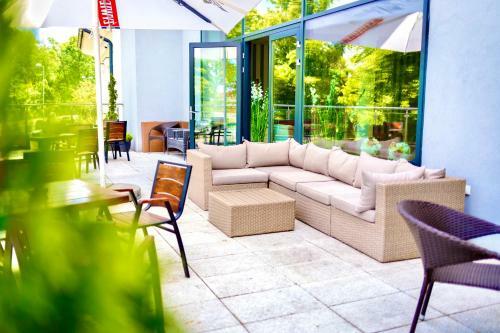 Hotel Nadodrza?ski Dw�r - Nowa S�l