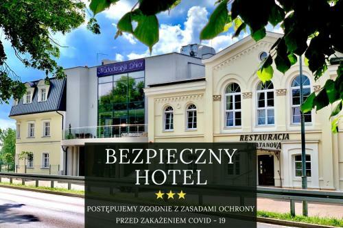 Hotel Nadodrza?ski Dw�r - Nowa S�l
