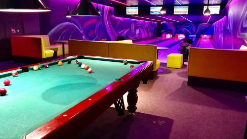 Hotel Nadodrza?ski Dw�r - Nowa S�l