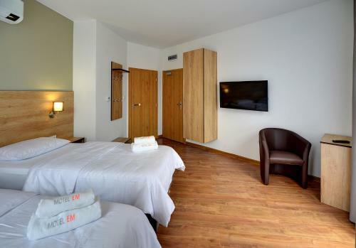 Motel Em