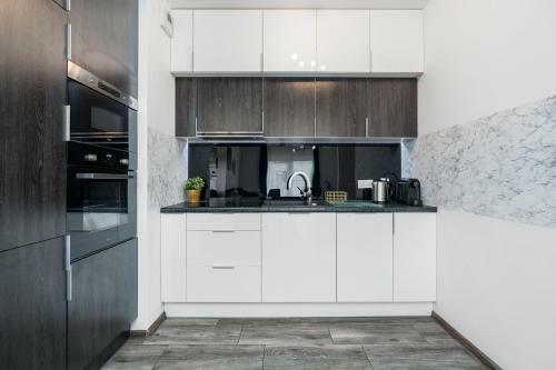 Sleepway Apartments- Garbary 100-46 Z Parkingiem