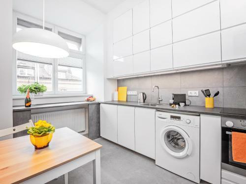 Best Inn Pozna? Apartament Orzeszkowej