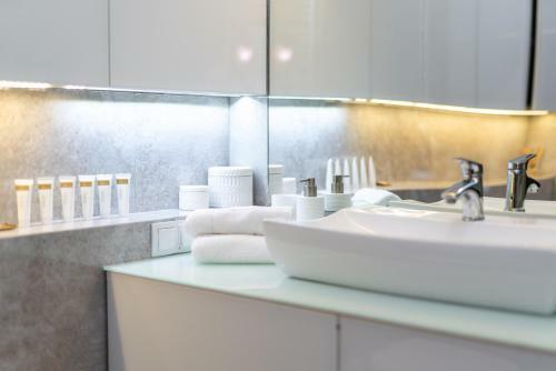Apartments Poznan Towarowa By Renters