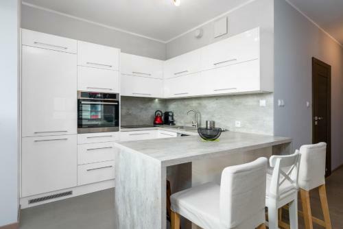 Apartments Poznan Towarowa By Renters