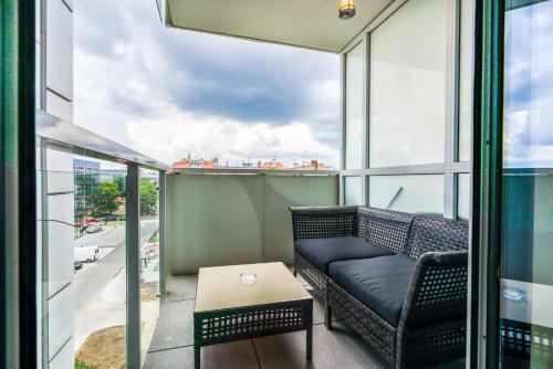 Apartments Poznan Towarowa By Renters