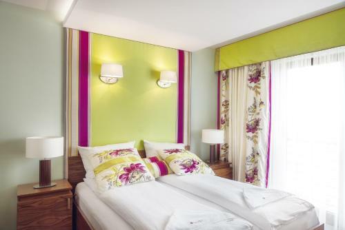 Empire Apartment By Renters Prestige