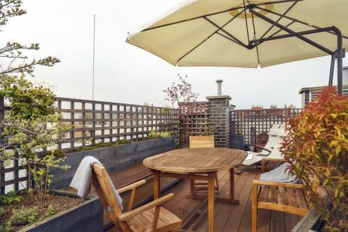 Empire Apartment By Renters Prestige