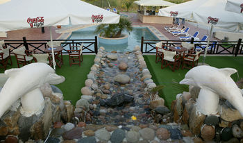 Hotel Elani Bay Resort