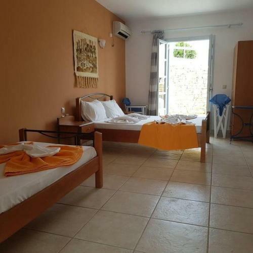 Hotel Melissa Rooms