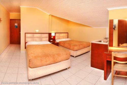 Aparthotel Vergos Hotel